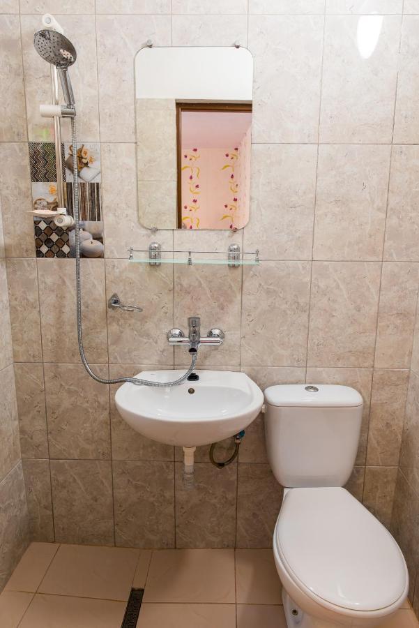 Center Walking Apartment And Room Bucureşti Eksteriør bilde